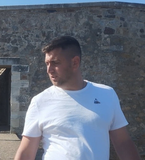 Srdjan - LaChapelle-au-Riboul - Mayenne | Rencontre libertine